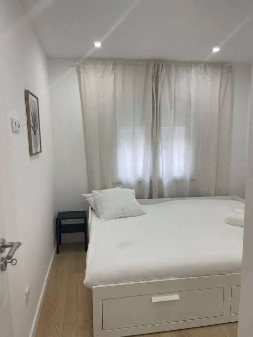 Lovely 2 Bedroom Apartment In South Lisbon Barreiro  Εξωτερικό φωτογραφία